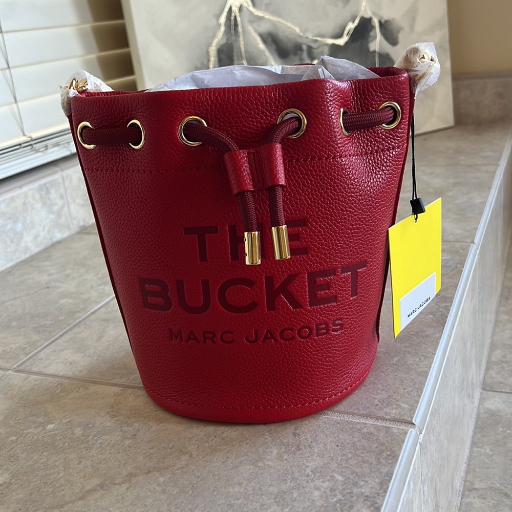 Marc Jacobs Bucket Bag